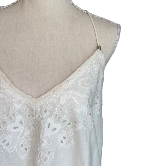 Anthropologie Letmebe Embroidered Eyelet Lace Peplum White Tunic NWT Size 4 - Picture 5 of 16